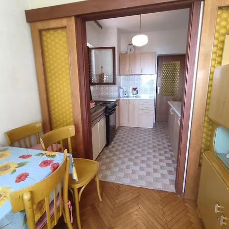 Very Big Cheap For Big Families Very Close To Sea, 3air-conditiners