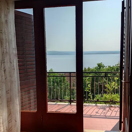 Apartament Very Big Cheap For Big Families Very Close To Sea, 3air-conditiners Dramalj